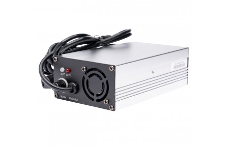 Universal charger 52V 2A 1-pole DC plug