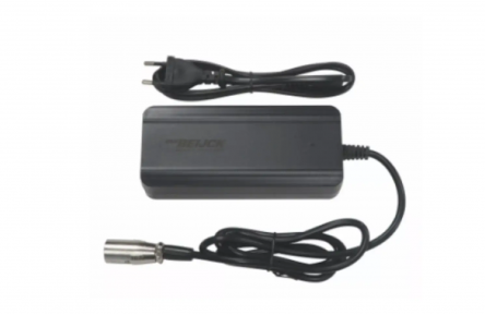 BEIJCK LI-ION SMART ACCULADER 36 VOLT QWIC XLR4 2A SSLC084V42XH (Qwic bicycles)