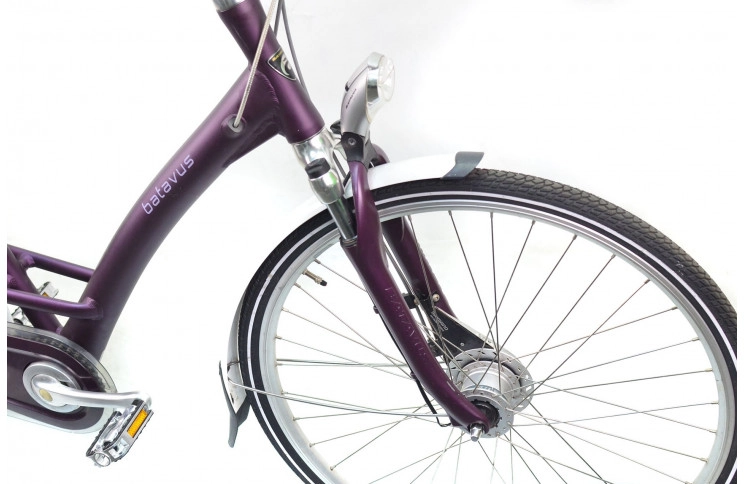 Women's bicycle Batavus Mambo 28" 53 purple