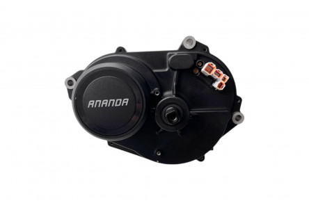 Midden MOTOR Ananda M81 * Troja