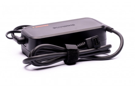 Shimano Steps EC-E8004 charger 36V 4A
