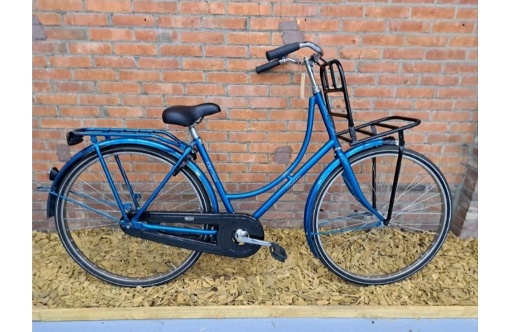 Woman's bicycle Batavus Old Dutch